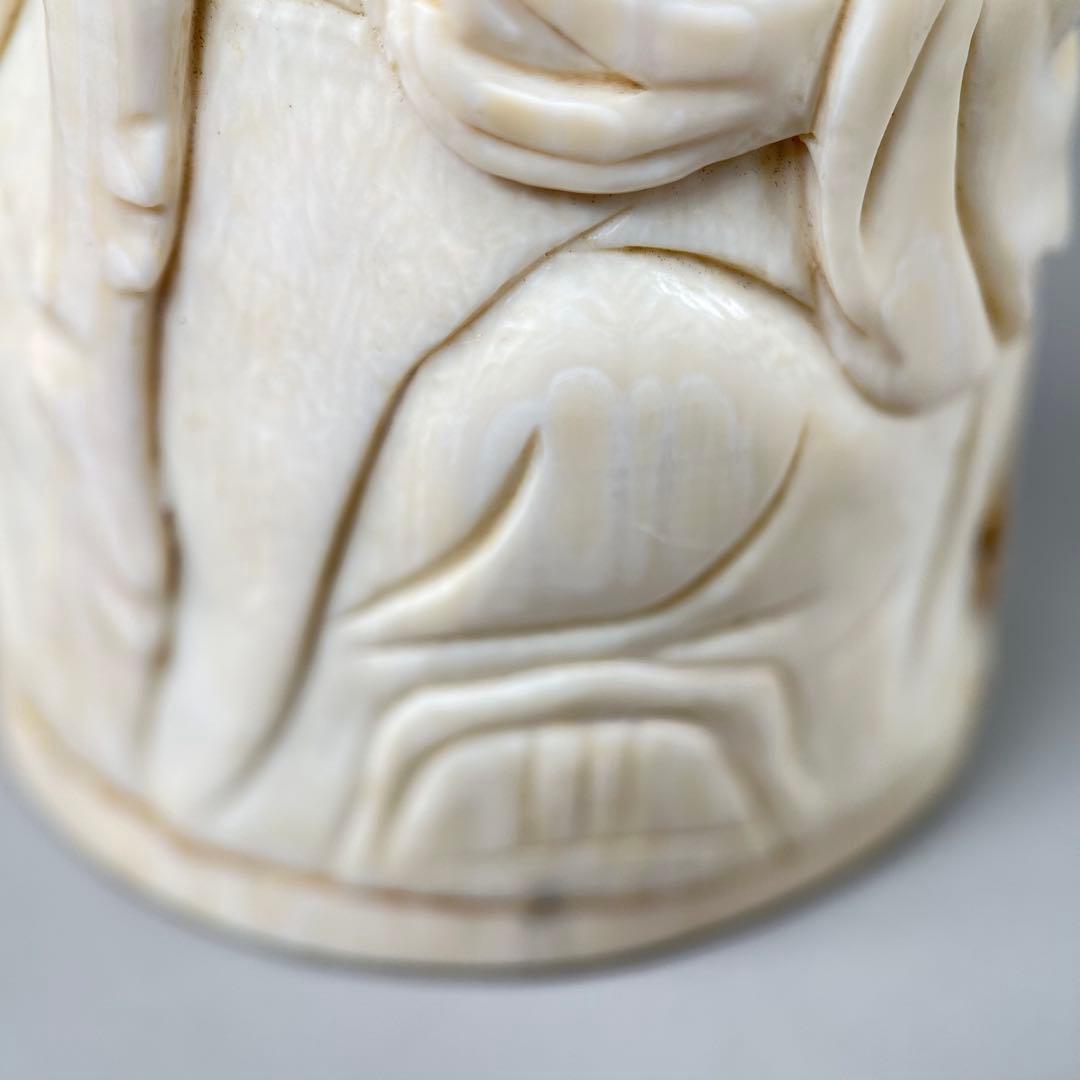 A28彫刻極上根付天然素材アンティーク骨董飾り物古美術置物細密細工354g