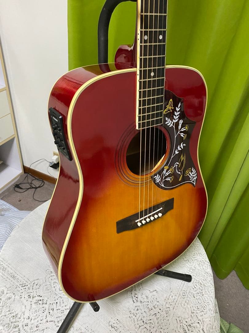 レ*イ様 極上美品by Gibson ハミングバードONKYOエレアコ音出し良好