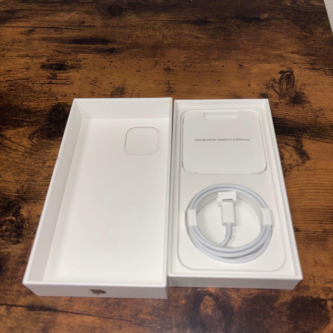 iPhone 12 128GB バッテリー最大容量100%