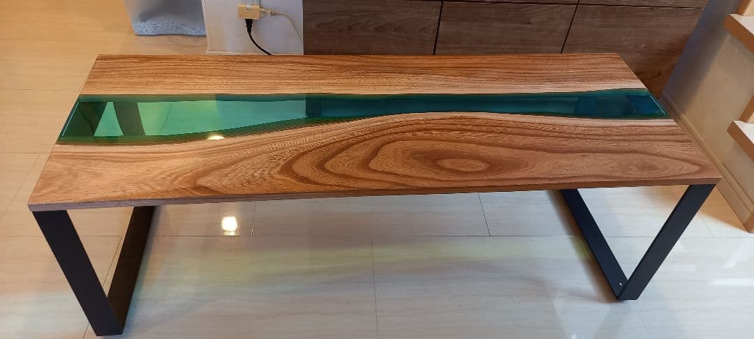 リバーテーブル　レジンテーブル　ローテーブル　センターテーブル　コーヒーテーブル