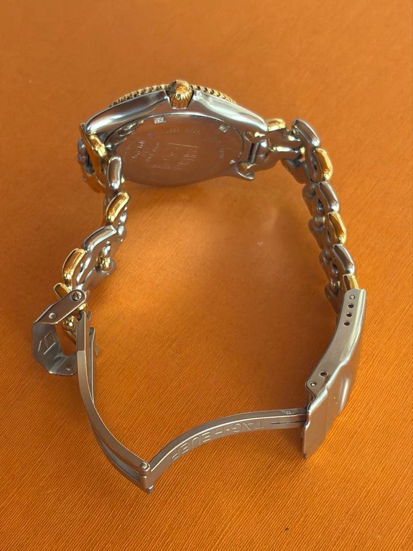 タグ・ホイヤー クォーツ腕時計 グレー文字盤