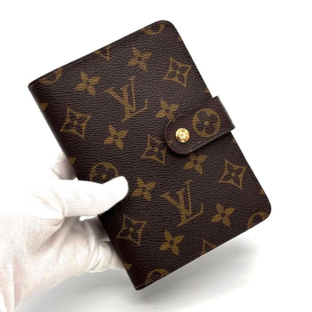 ルイヴィトン モノグラム ポルトパピエジップ ラウンドファスナー 二つ折り財布