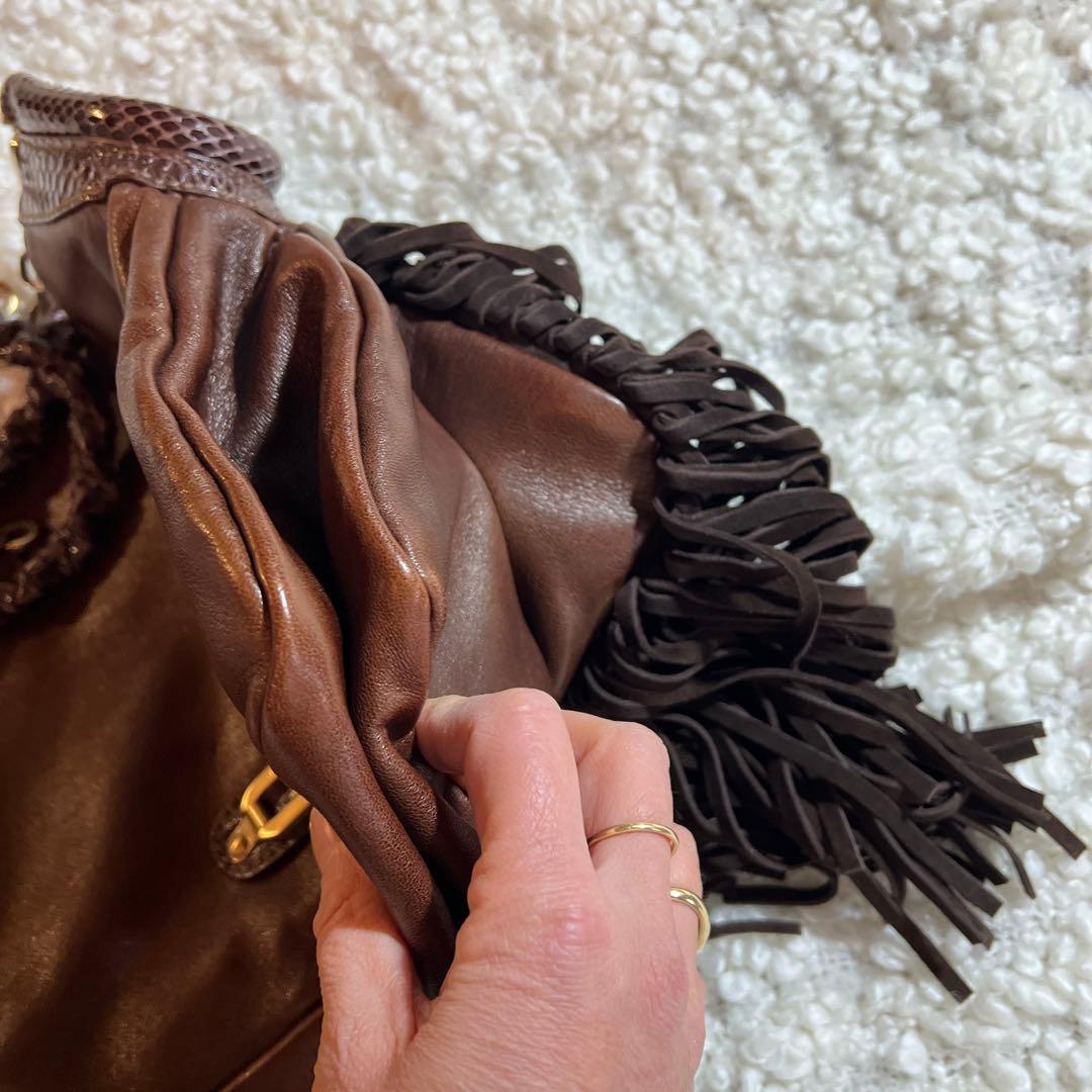 ジミーチュウ フリンジショルダーバック ブラウン