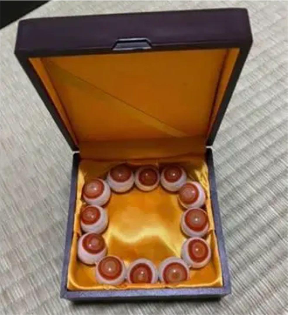 稀少天眼の玛瑙腕輪，二つの面色が違います