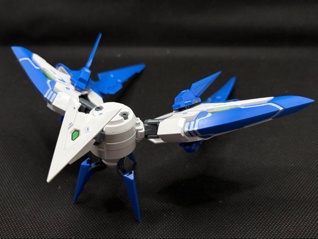 コ*ア様 ＭＧ 1/100 ガンダムアメイジングエクシア 完成品