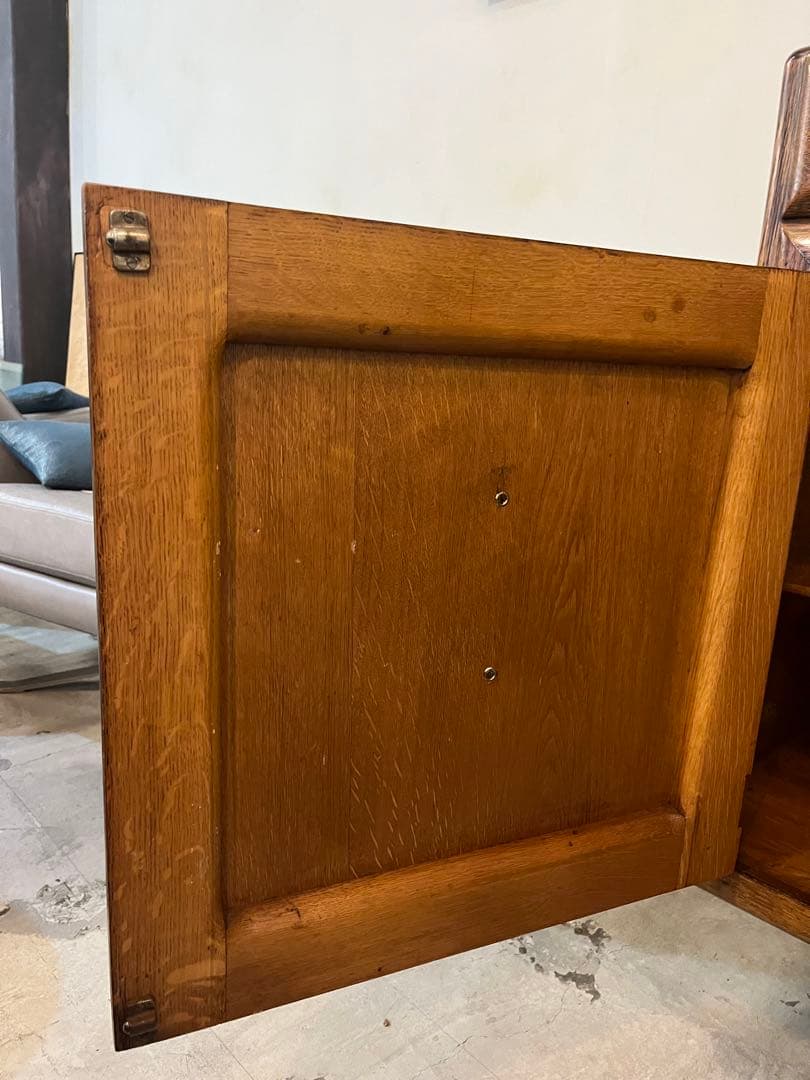 アンティークキャビネット　イギリス