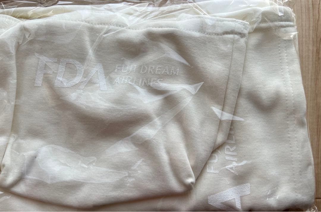 FDA 旅する2024トラベルセット ゴールド ☆未使用品