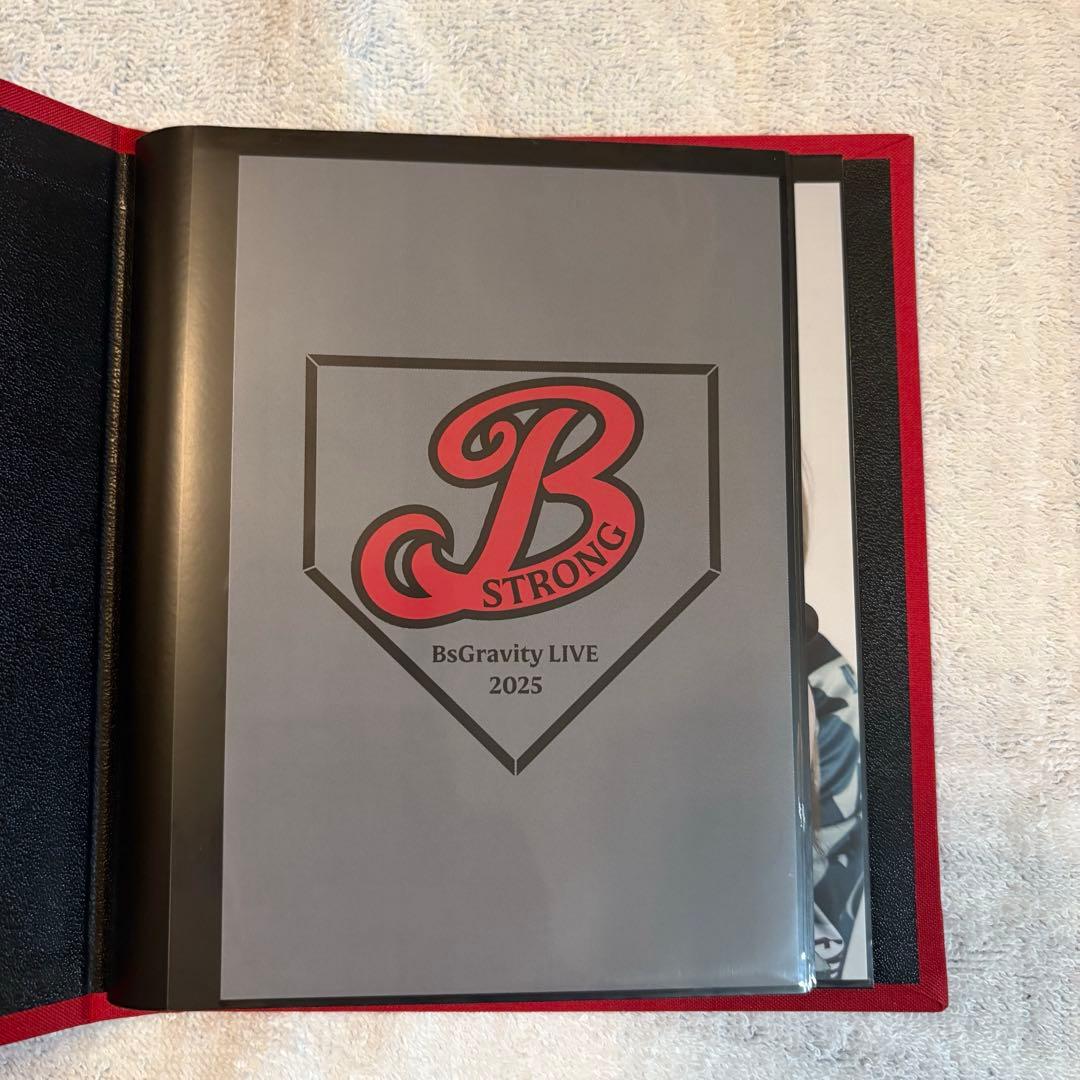 BsGravity 2025 1部　直筆サイン入りフォトブック