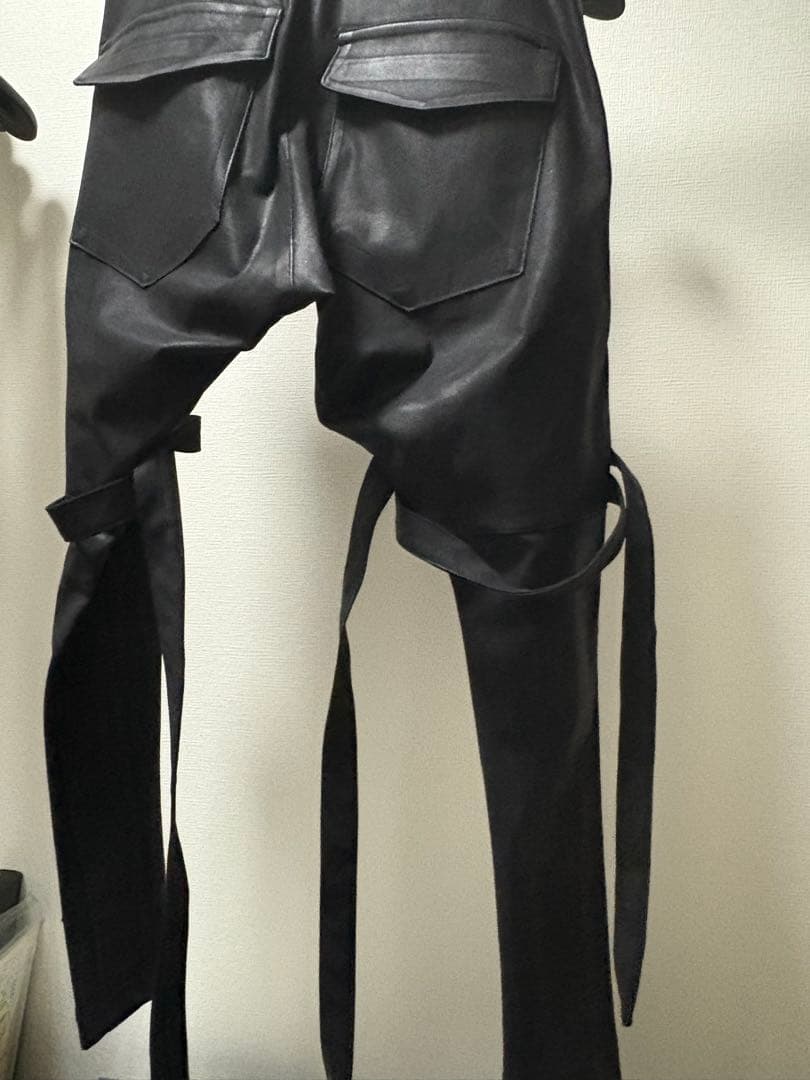 kiryuyrik コーティングストラップサルエルパンツ　Sサイズ