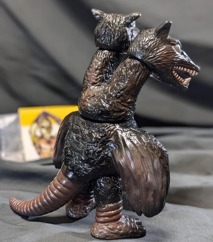 ネズバードン「スペクトルマン」登場怪獣（メディコムトイ）ソフビフィギュア