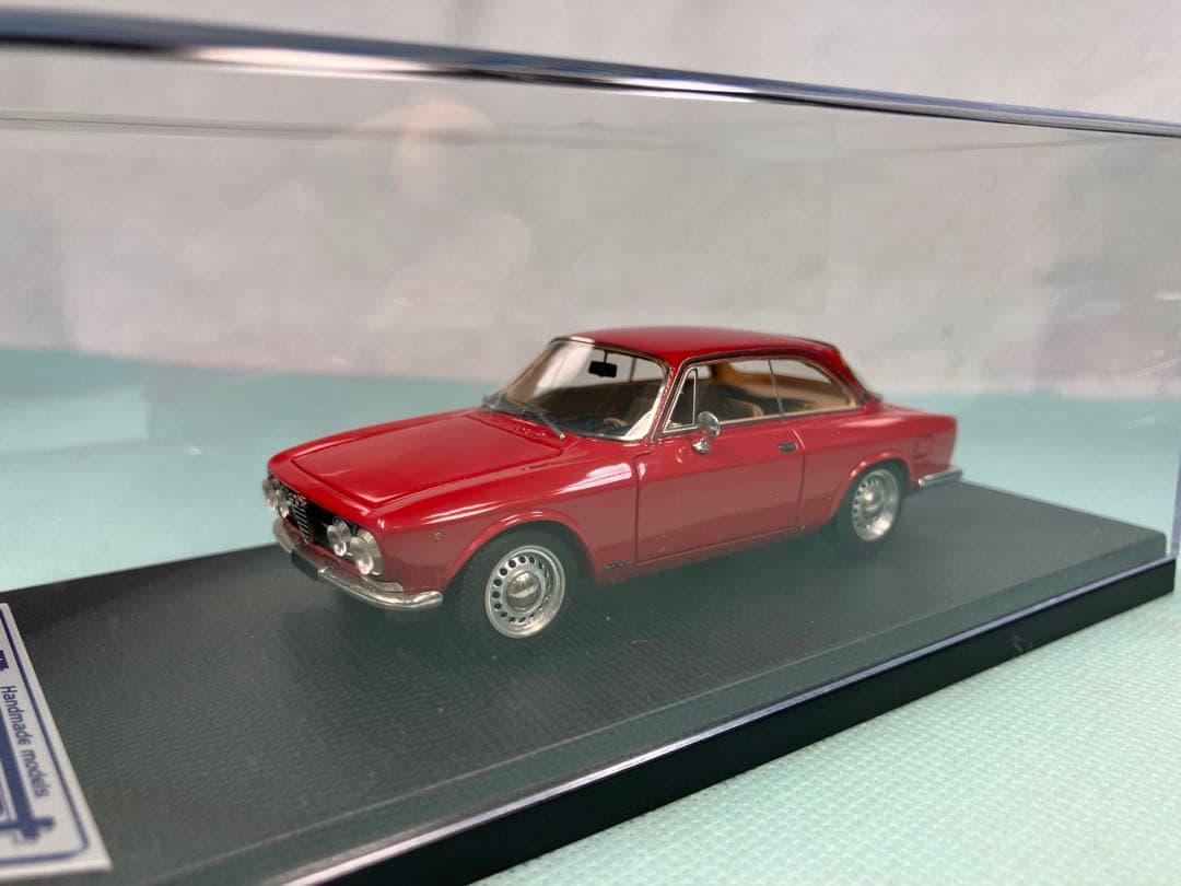 Look Smart アルファ・ロメオジュリアクーペ　1750GT ヴェローチェ