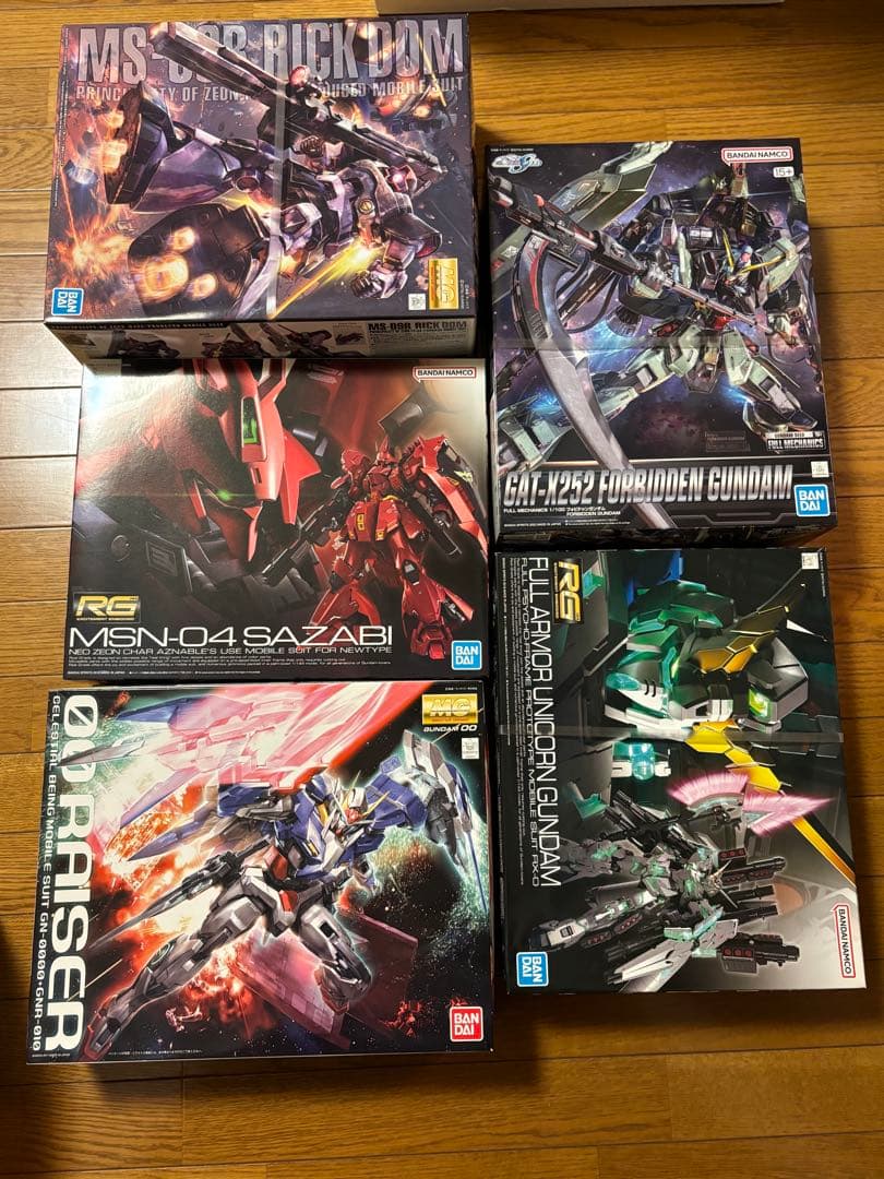④ガンプラ5点セット！新品未開封