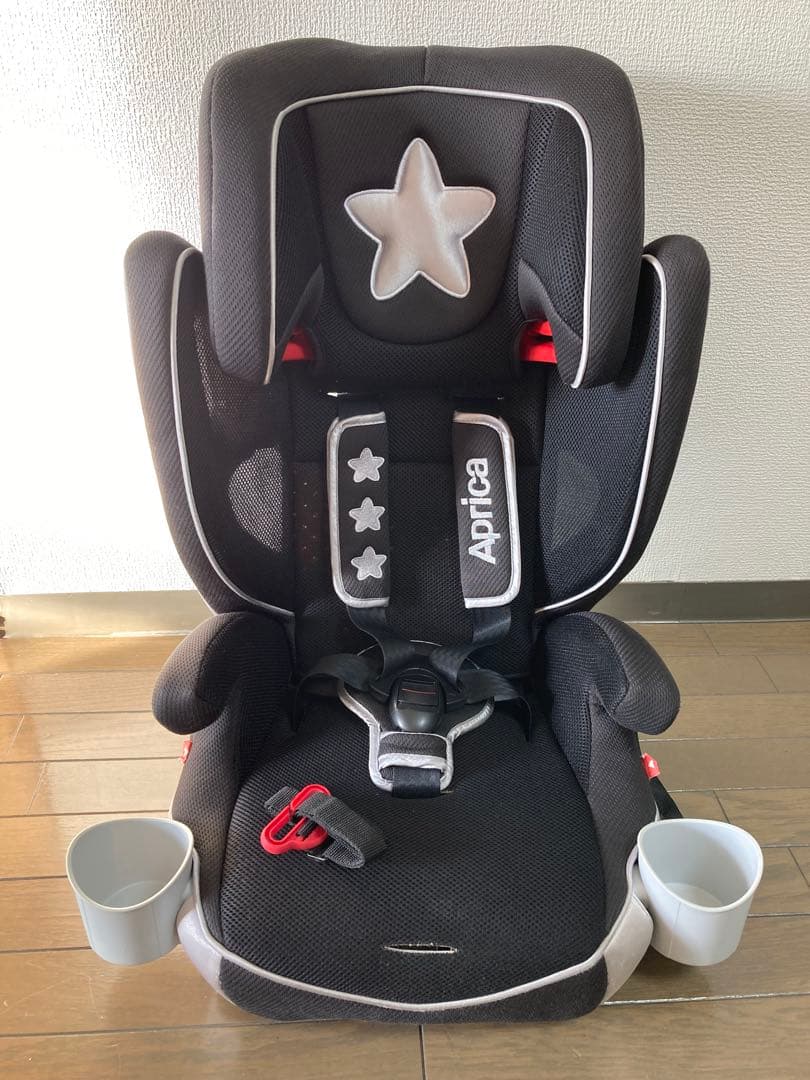 Aprica エアグルーヴ 車用チャイルドシート ブラック 9kg〜36kgまで