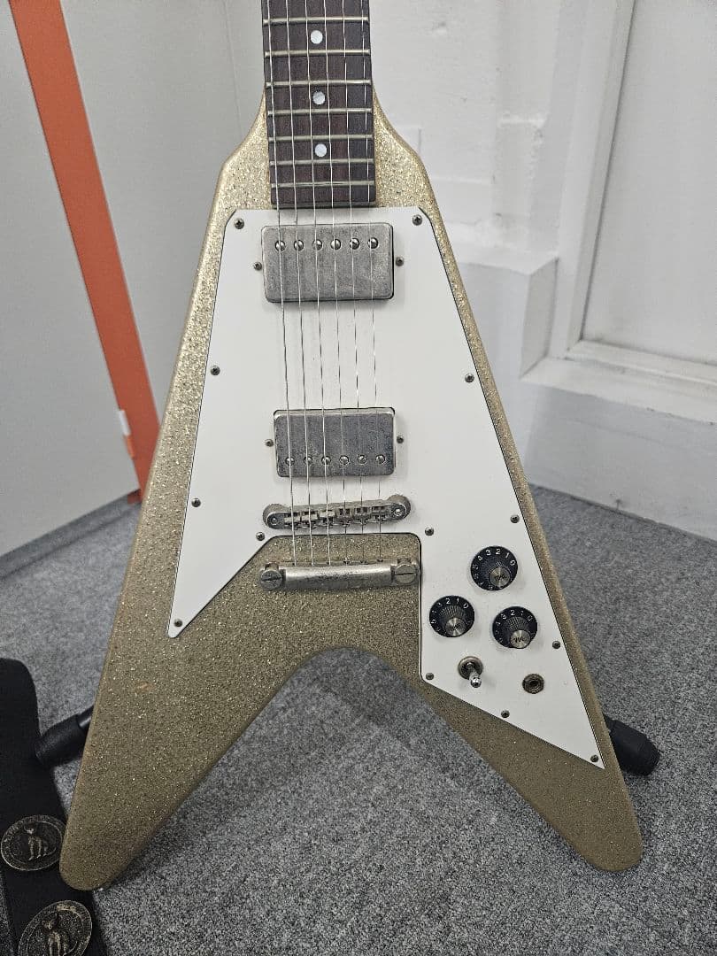 激レア！フェルナンデス BURNY LV-115KK フライングvタイプラルク