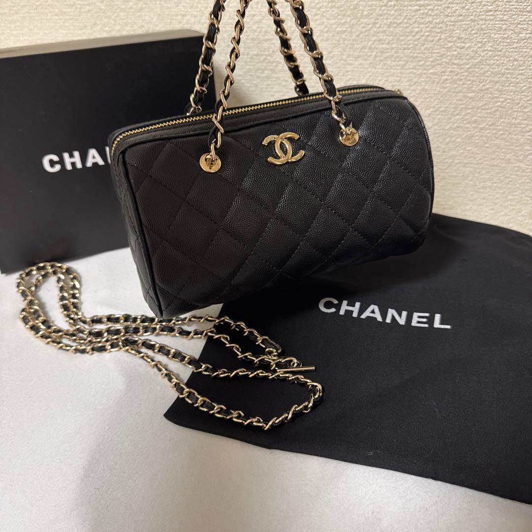 CHANEL 新品　ノベルティ　ショルダーバッグ　シルバーチェーン　ブラック