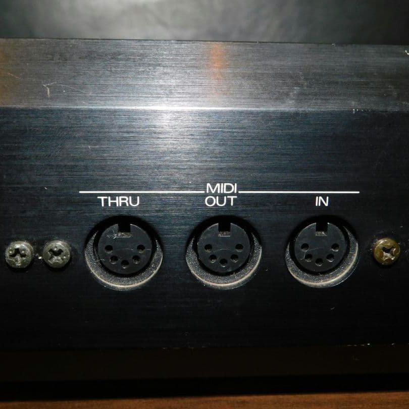 Roland ローランドD-20 シンセサイザー ハードケース付