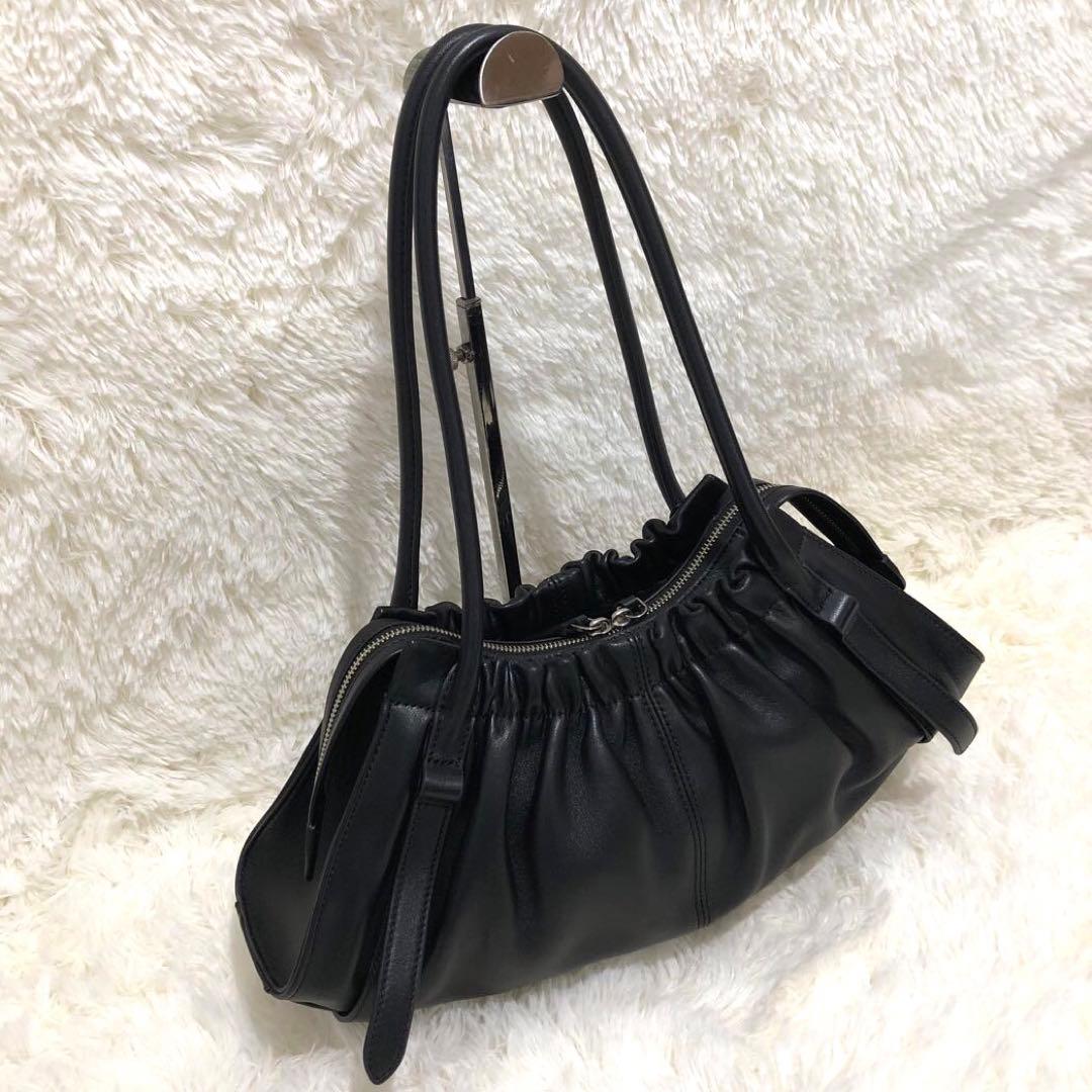 未使用✨マークジェイコブス レザー　トートバッグ ザ クリスティーナ サッチェル