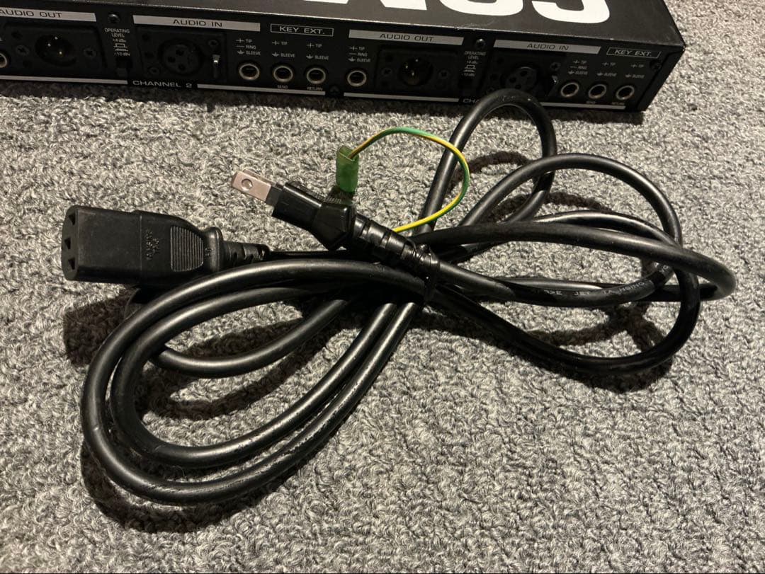 ベリンガー　MDX-2100 2ch コンプレッサー