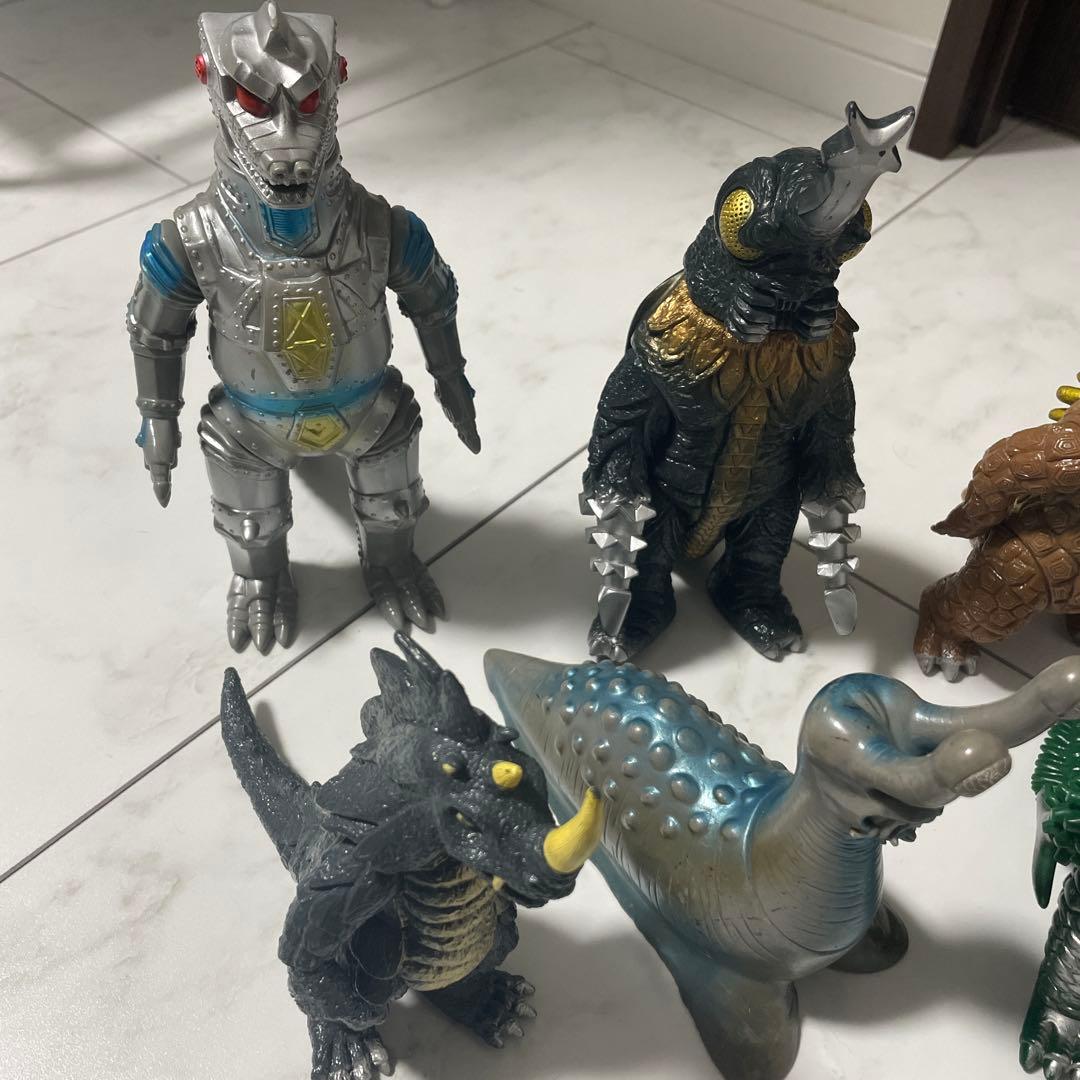 東宝怪獣フィギュア ソフビ