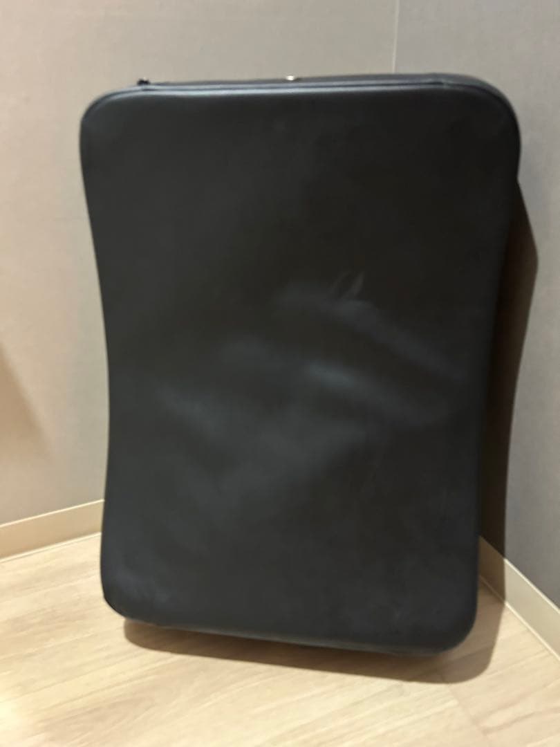 極美品ISAMI ビッグミット ハードタイプ ブラックキックミッLLSD-750