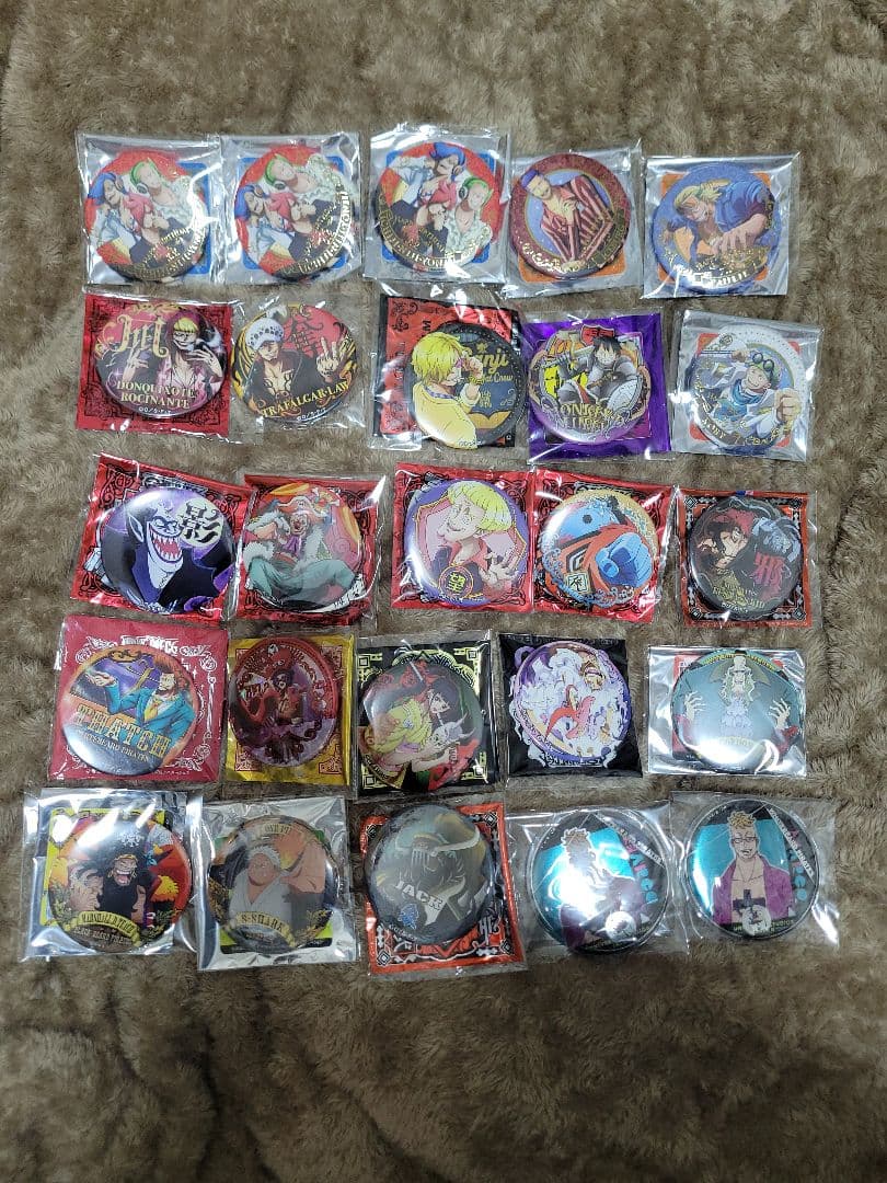 ONE PIECE　ワンピース　缶バッジ　94点セット　希少品