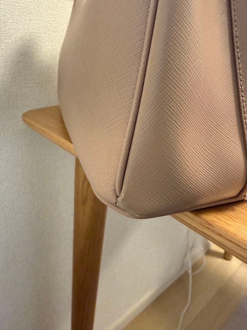 PRADA ガリレア サフィアーノ ミディアム ショルダー付き