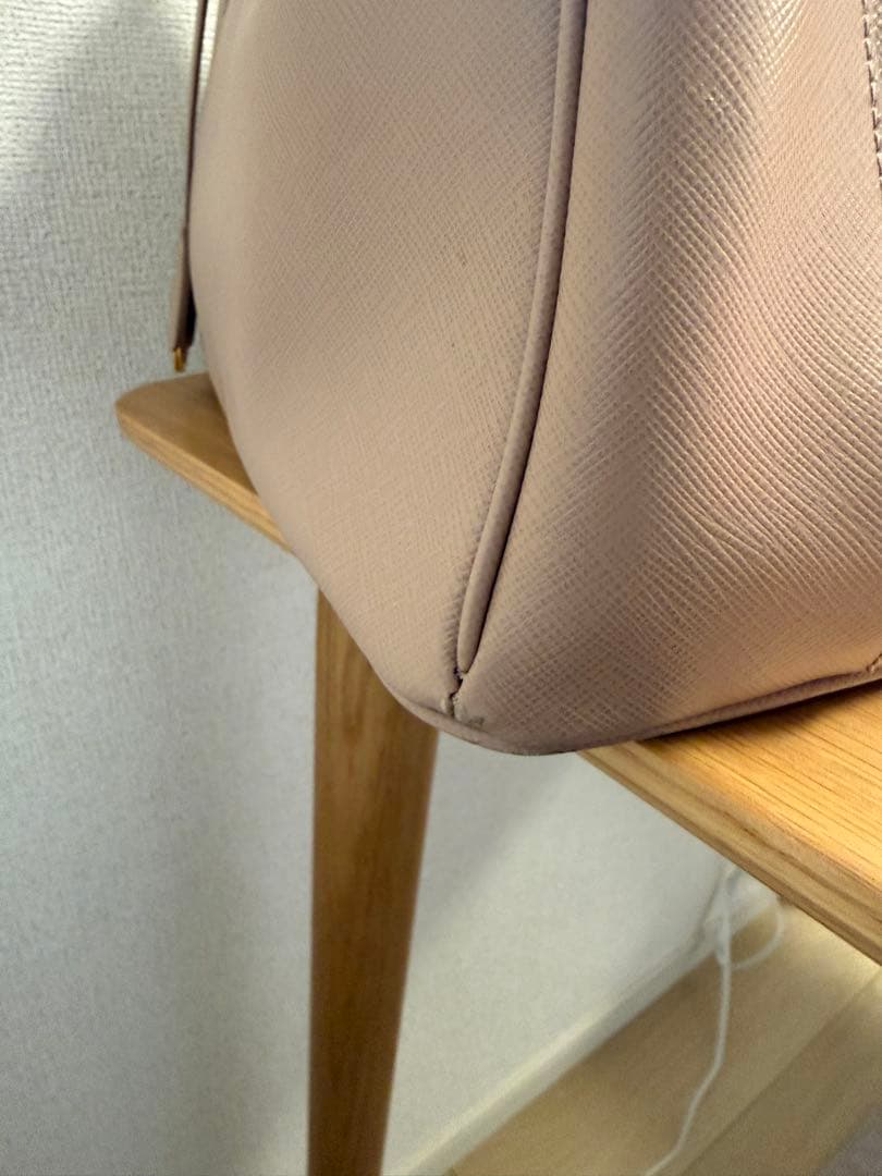 PRADA ガリレア サフィアーノ ミディアム ショルダー付き