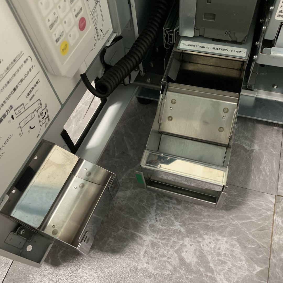 【中古】GLORY製 券売機　VT-S20 新紙幣　新500円対応済み