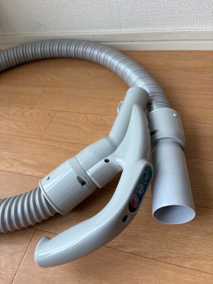 東芝 紙パック式掃除機 VC‑D50K‑L（ライトブルー系）