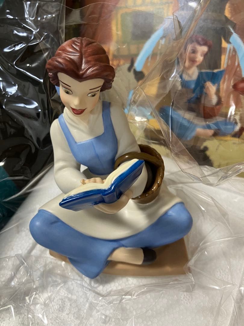 新品未使用 WDCC ディズニープリンセス ベル フィギュア