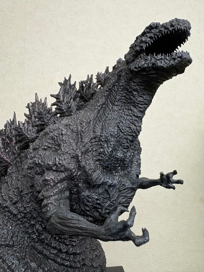東宝30cmシリーズ　日比谷ゴジラスクエア　ゴジラ像　現状品