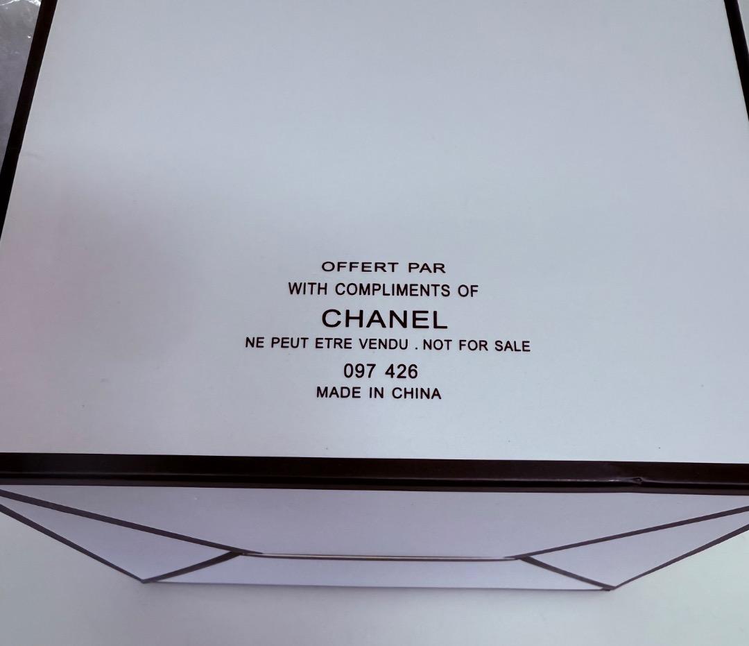 CHANEL コスメスタンド ノベルティ