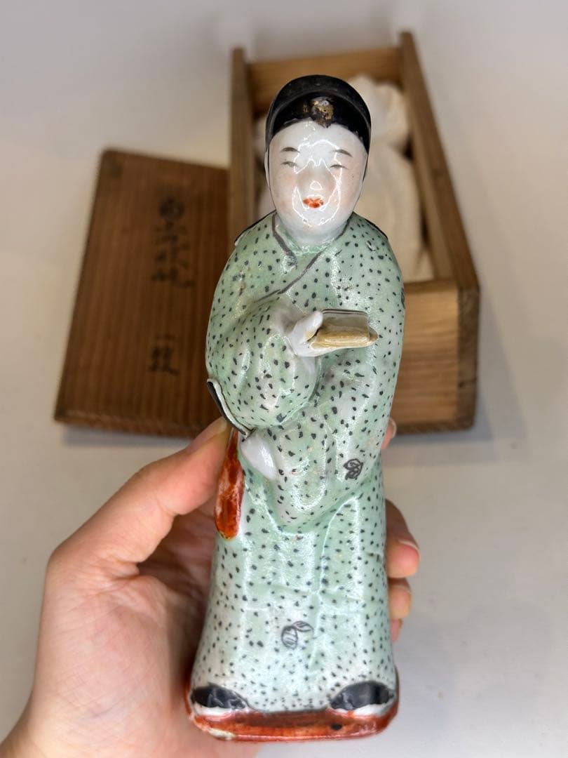 中国美術 清時代 粉彩 人物置物 共箱付 火漆封印有 骨董品 古陶磁