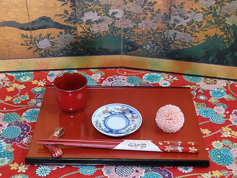 大聖寺伊万里　色絵　竹笹に梅の図　豆皿　F166AS-CTz