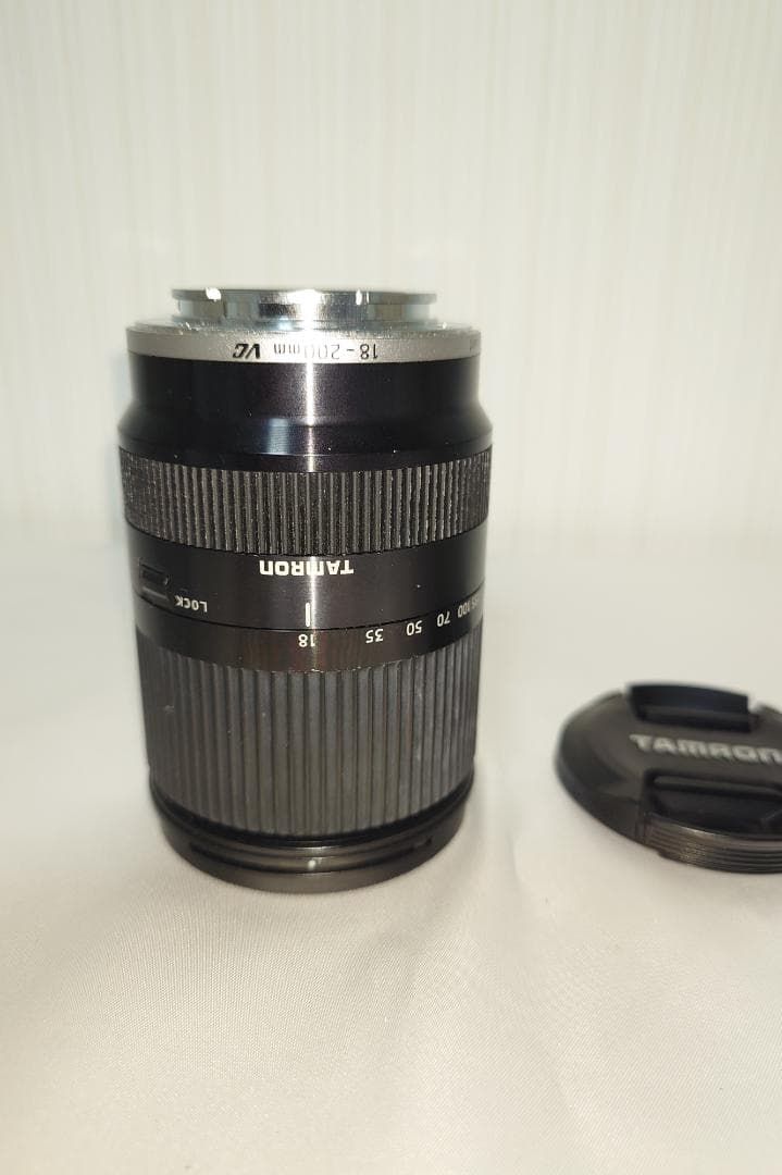 TAMRON 18-200mm f/3.5-6.3 VC ズームレンズ
