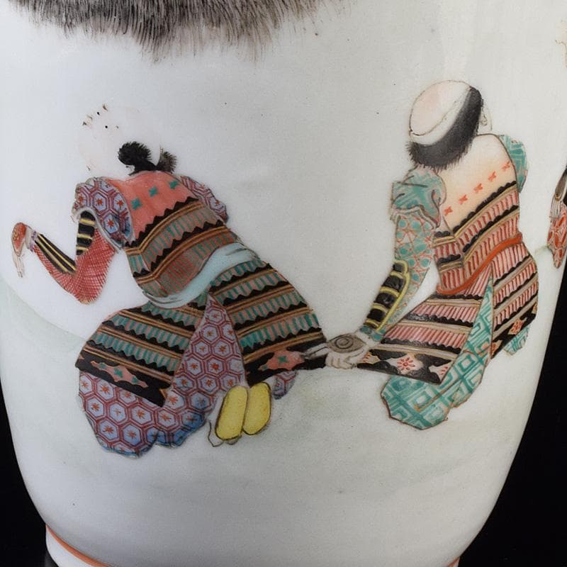 九谷焼　古九谷　色絵金彩　山水人物文瓶　V　R8111