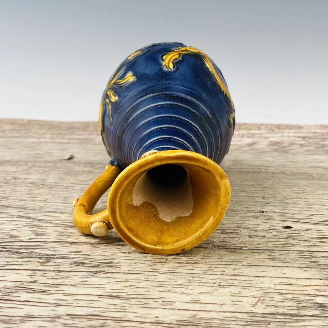 中国古美術・旧蔵の磁器・三彩壺・置物・書道具・茶道具・文房具・賞物