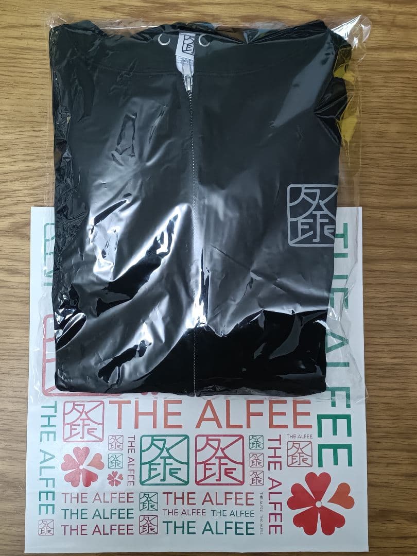 THE ALFEE’S LEGACY 秩父特別バージョン ポテくまくんパーカー