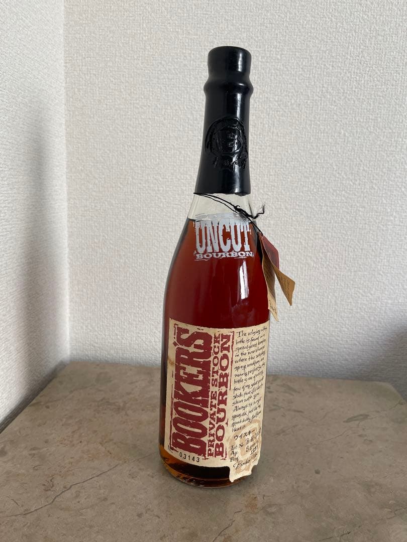 Booker's UNCUT バーボン 62.5%