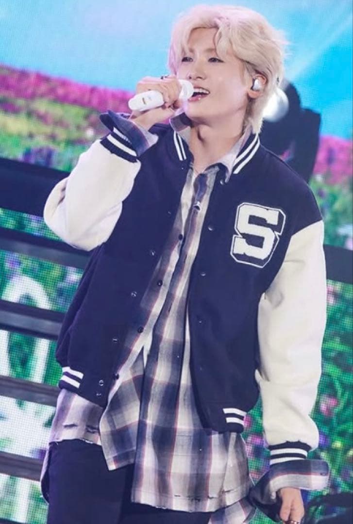 パク・ヒョンシク JACKET SIKcret ver BLACK スタジャン