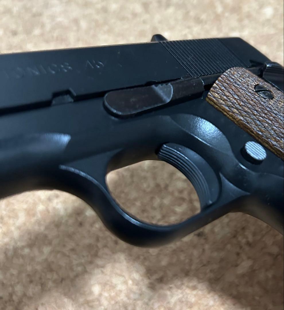 オールブラック仕様　デトニクス45 東京マルイ　木製グリップ　ガスガン