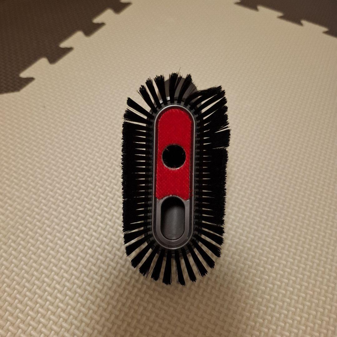 dyson v8 slim fluffy+ 本体とアタッチメント