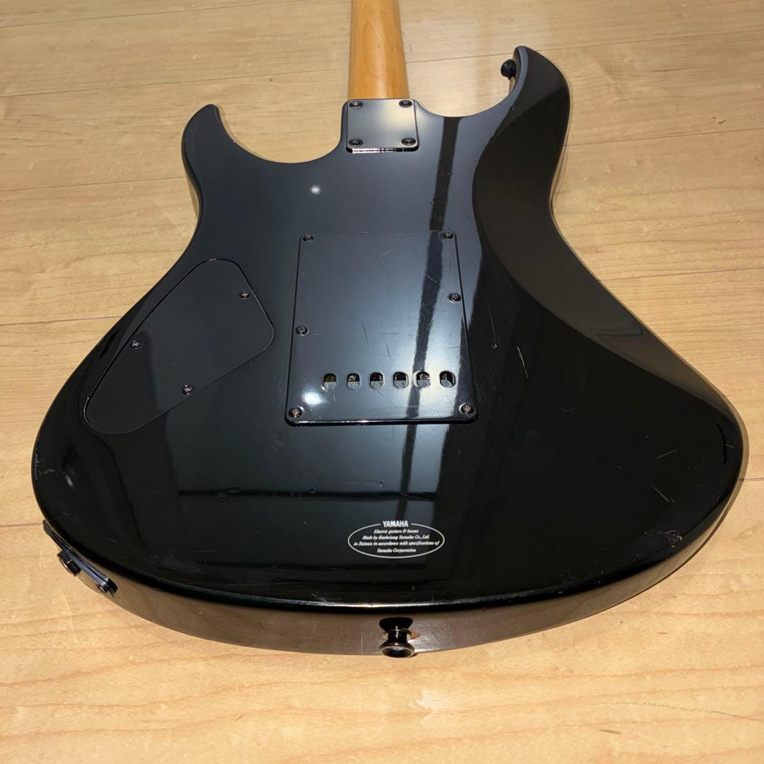 希少安い！！超美品　YAMAHA RGX221DHエレキギターHSHピックアップ