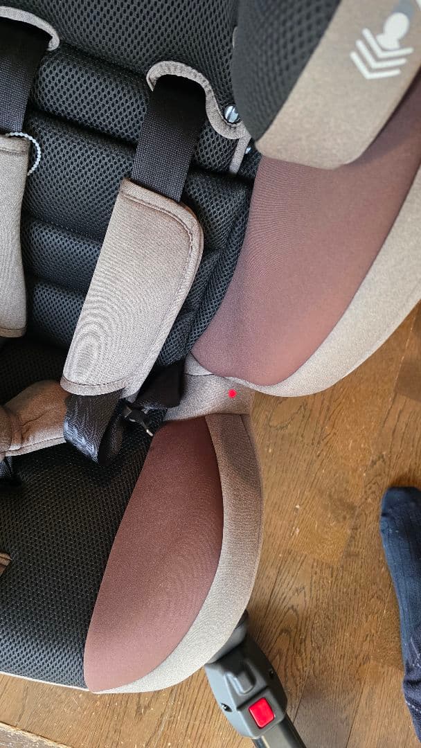 Nebio ターンピット　 チャイルドシート ISOFIX対応360°回転