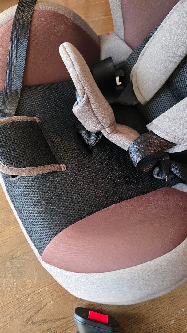 Nebio ターンピット　 チャイルドシート ISOFIX対応360°回転