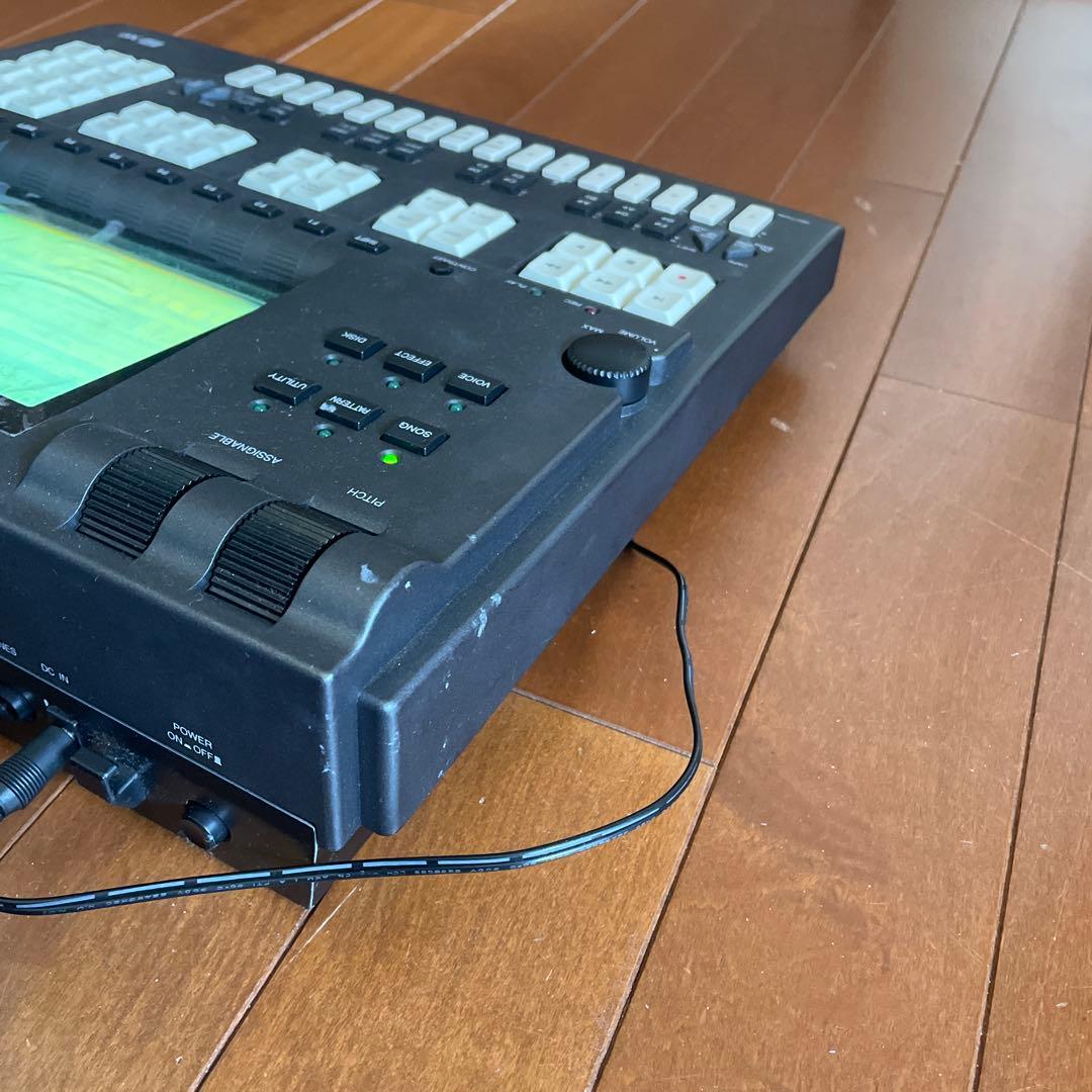 YAMAHA QY700 シーケンサー リズムマシン