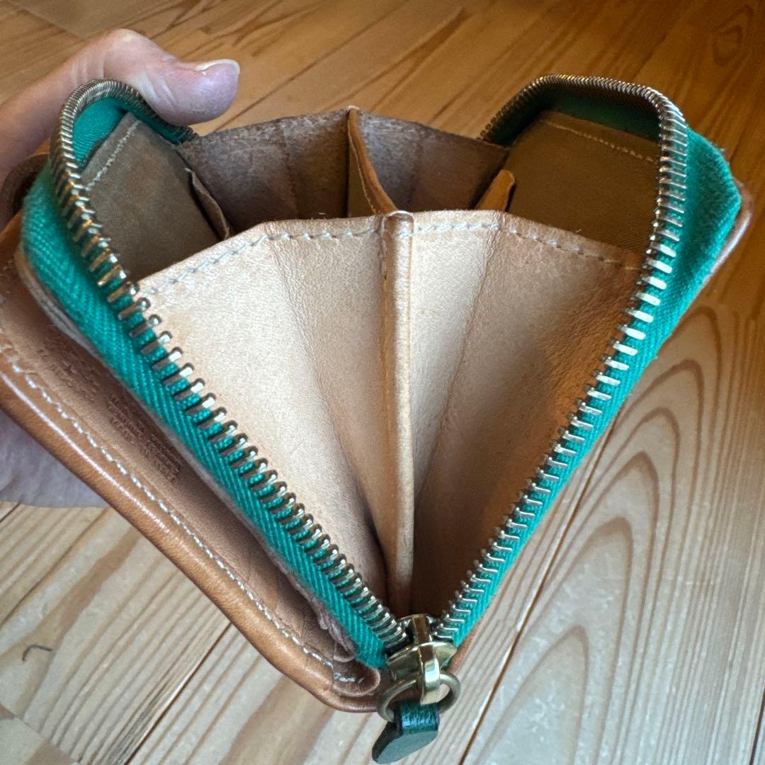 【レア＆美品】IL BISONTE 二つ折り財布 ヌメ ナチュラル 日本限定☆