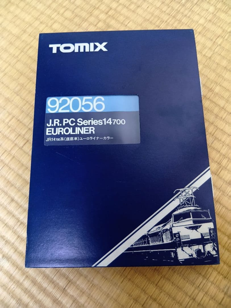 TOMIX 92056 JR14 700系（座席車）ユーロライナーカラー