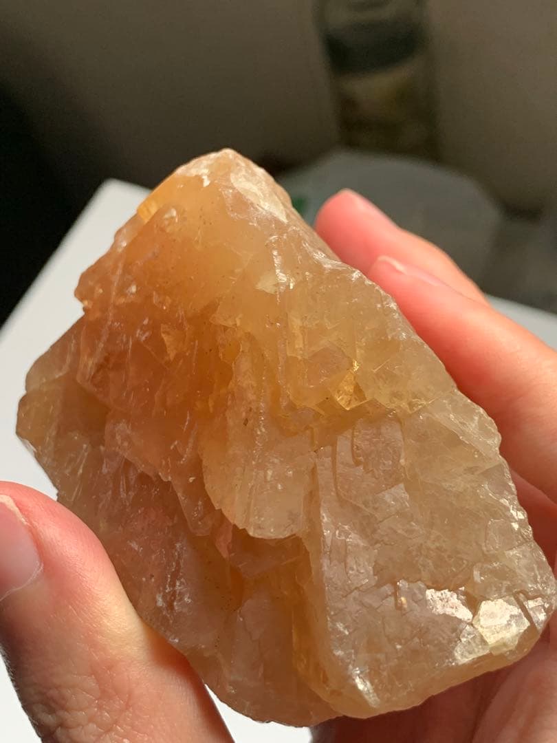 灰重石　シェーライト　鉱物標本　シーライト　タングステン　珍品　水石　水晶　翡翠