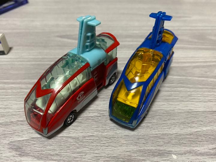 トミカ